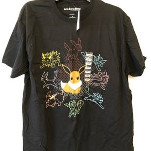 Pokémon t-shirt NWT